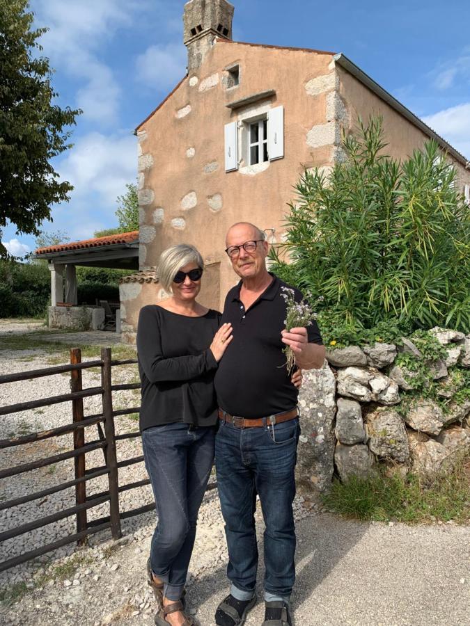 Appartamento Lovrini Dvori Brusici Esterno foto