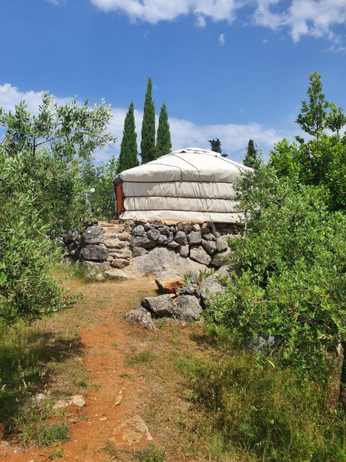 Appartamento Lovrini Dvori Brusici Esterno foto
